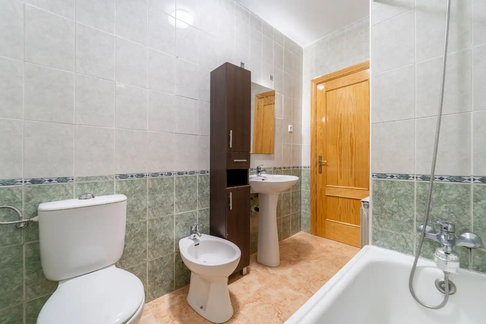 Bathroom of Detached homes for sale in El Álamo  with Heating, Oven and Balcony