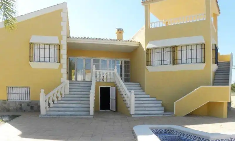 Villa mit Pool zum Verkauf in Veneziola, imagen 6