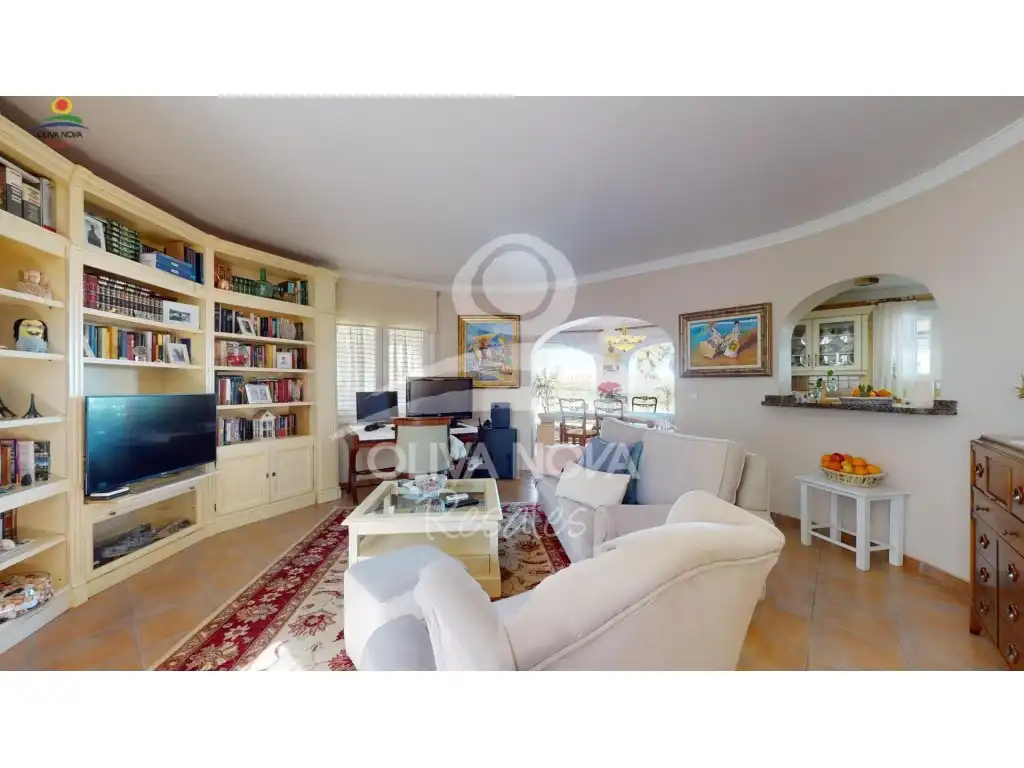 Sala de estar de Casa o chalet en venta en Oliva con Jardín privado