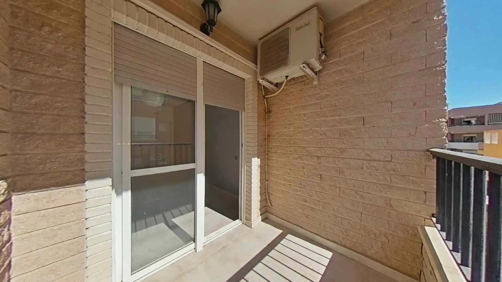 Terraza de Piso en venta en Bigastro con Balcón