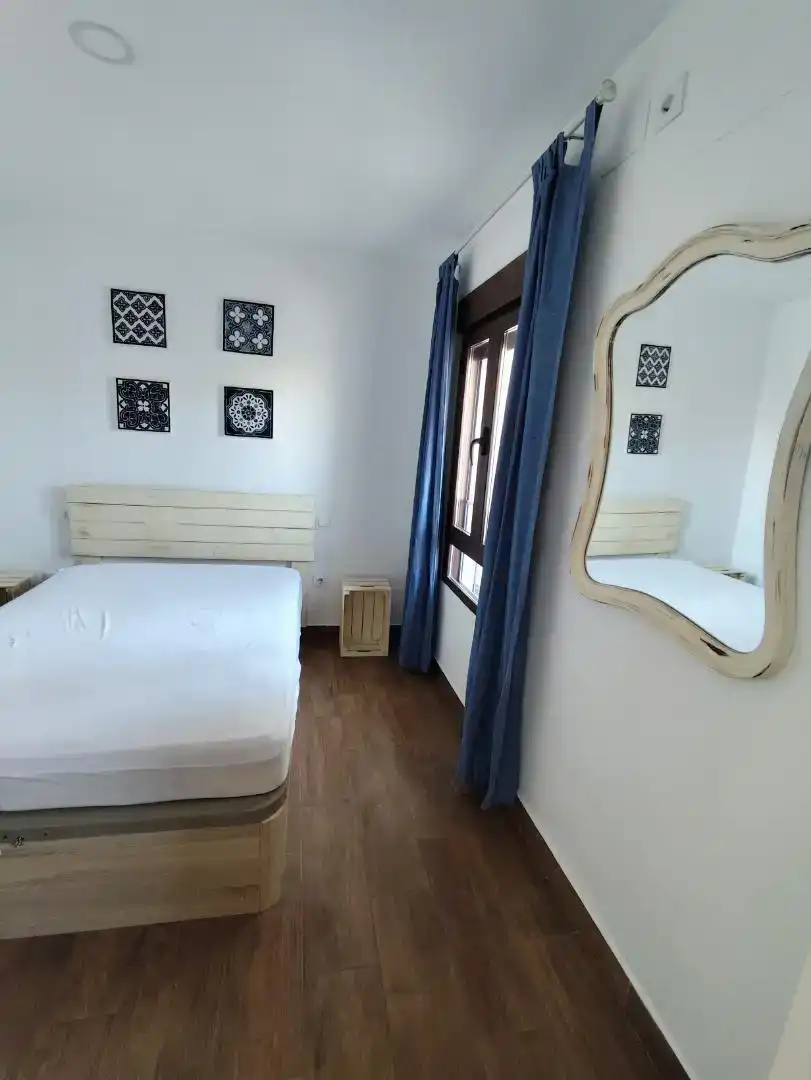 Dormitori de Apartament en venda en Cáceres Capital amb Aire condicionat i Piscina