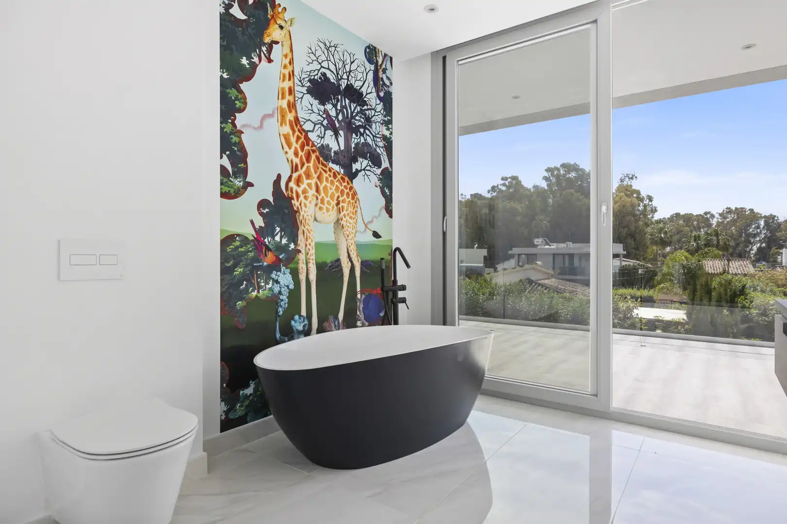 Baño de Casa o chalet en venta en Marbella con Aire acondicionado, Jardín privado y Terraza