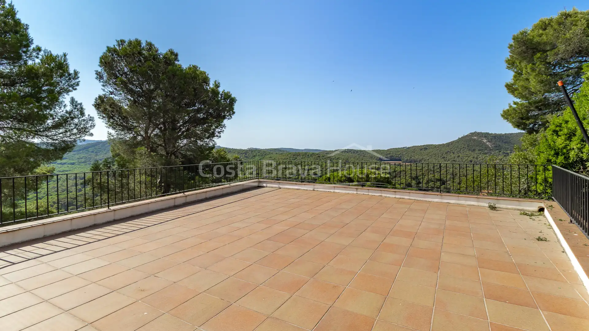 House with terrace for sale in Carrer de Varsòvia, imagen 32
