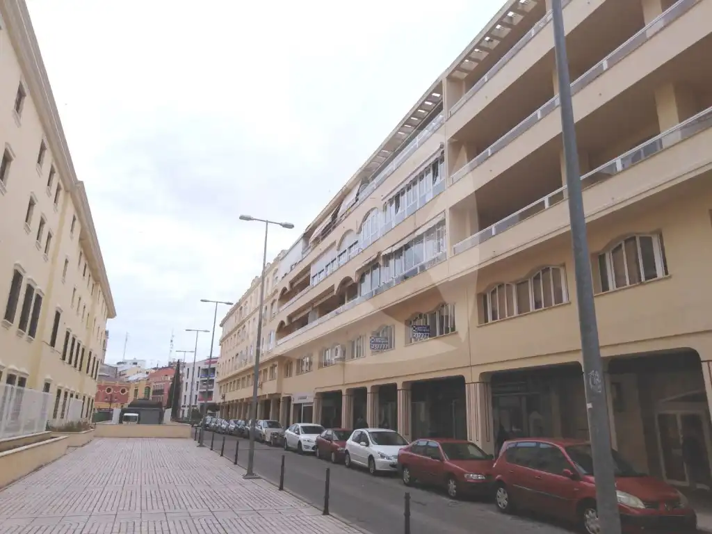 Oficina amb ascensor en venda a Zurbaran, imagen 2