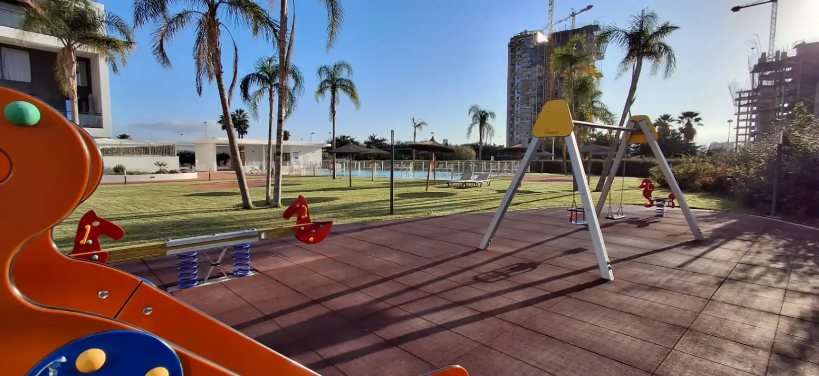 Piscina de Apartamento en venta en Calpe / Calp con Aire acondicionado, Jardín privado y Terraza