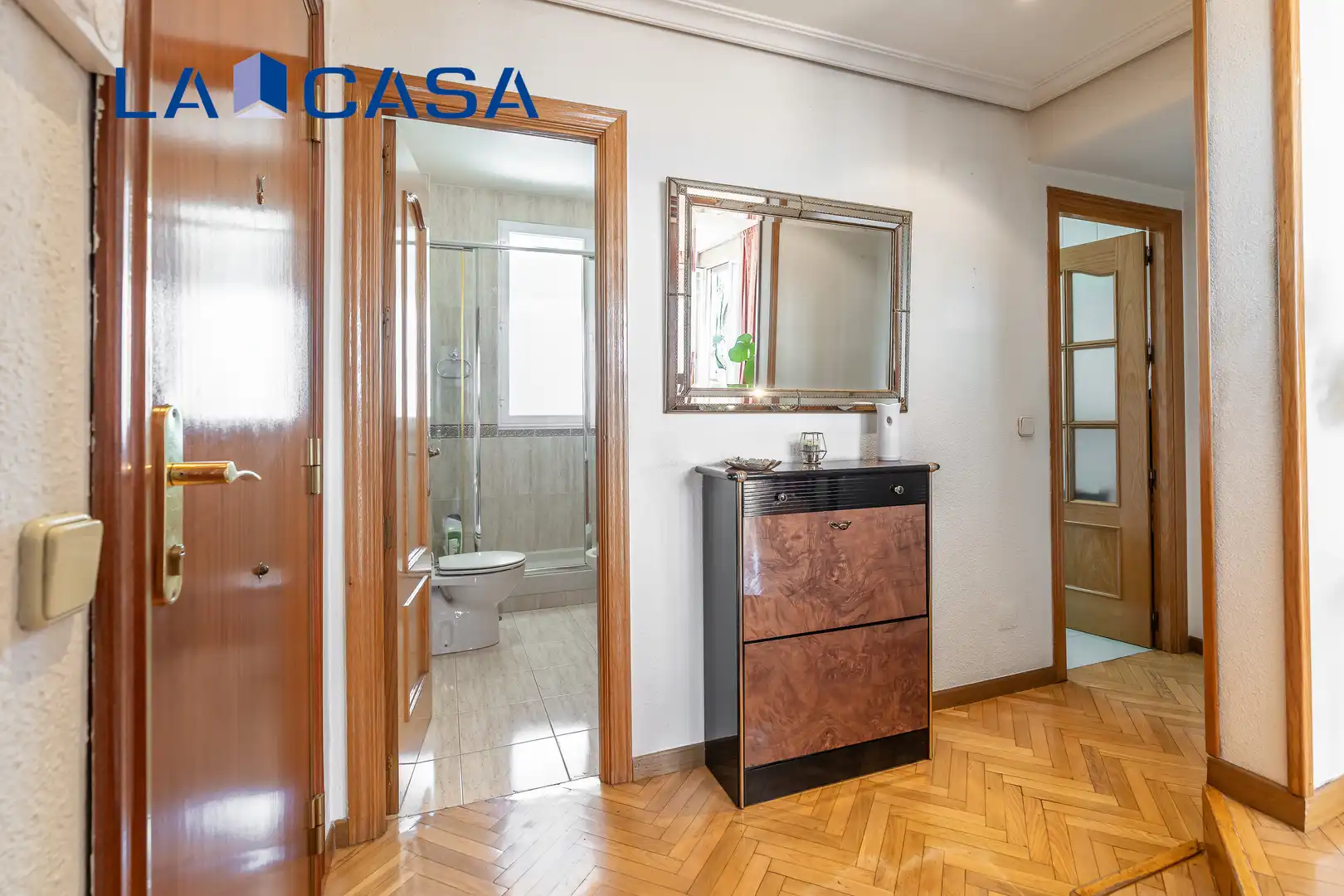 Piso en venta en Madrid con Calefacción y Terraza