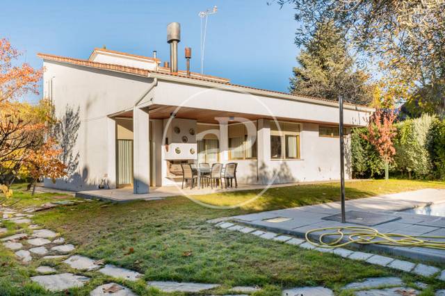 Casa-chalet en Venta en El Olivar de Mirabal