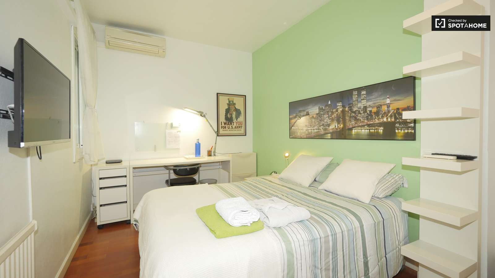 Flat to share in El Baix Guinardó