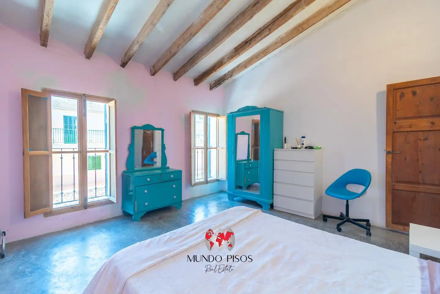 Schlafzimmer von Haus oder Chalet zum Verkauf in Sant Joan mit Parkett, Terrasse und Abstellraum