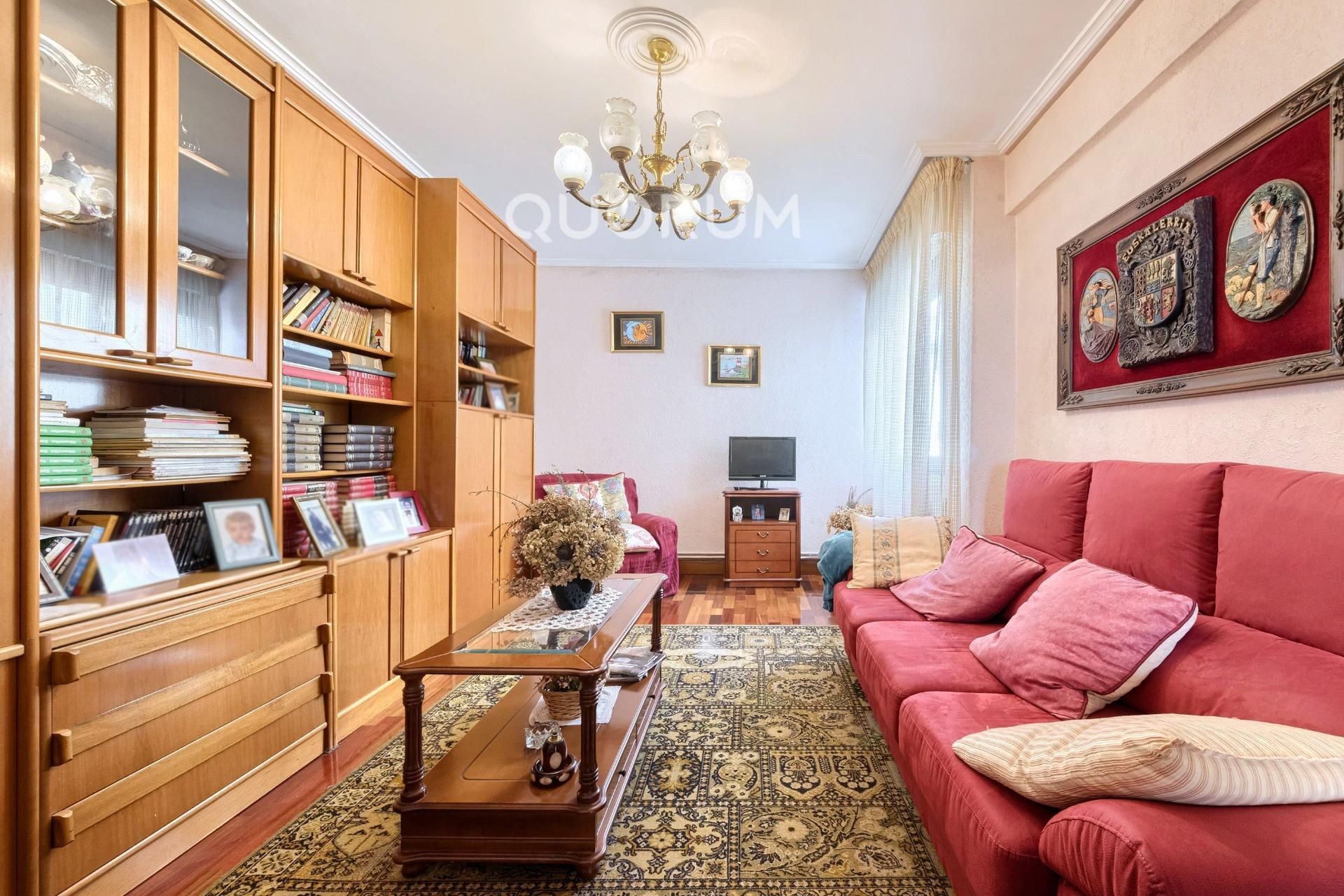 Living room of Flat for sale in Basauri   with Heating