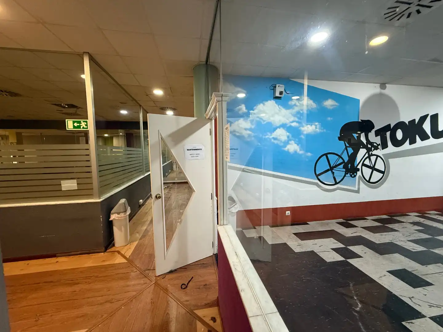 Business premises for sale in Calle Vázquez López, imagen 11
