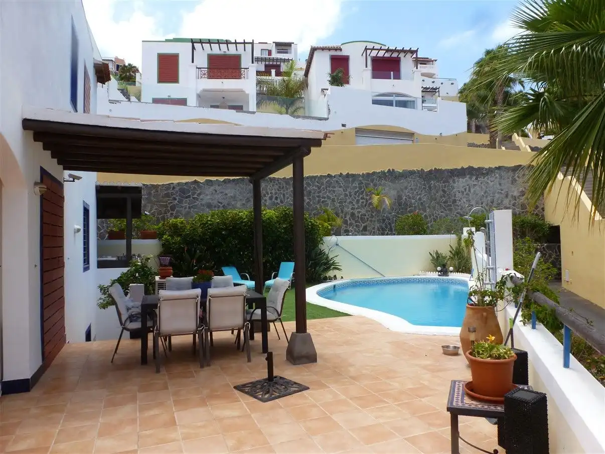 Chalet con terraza en venta en Costa Adeje, imagen 2