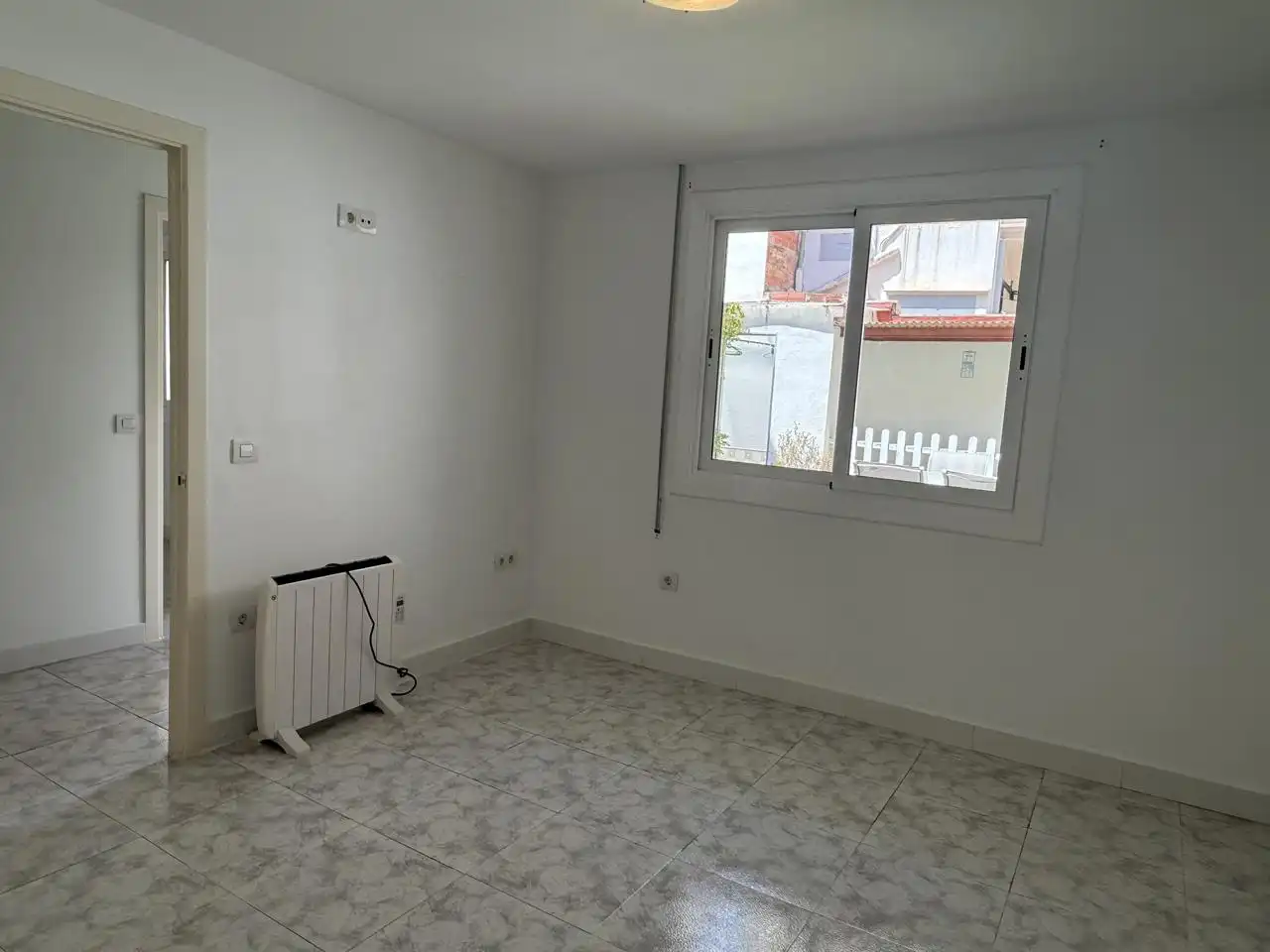 Detached house with terrace for sale in Carrer de Batista i Roca, imagen 24