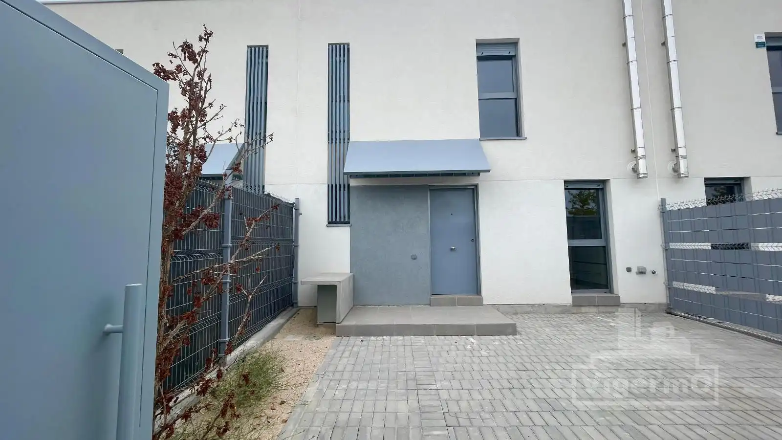 Adossat amb jardí en venda a Gamoneda, imagen 33
