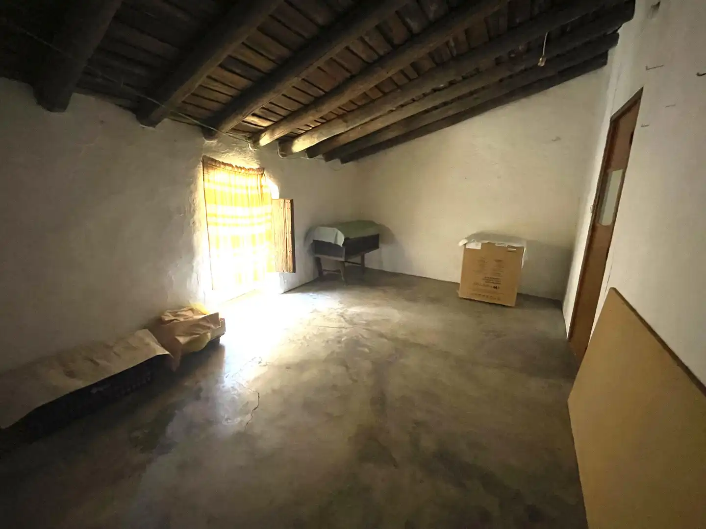 Einfamilien-Reihenhaus zum Verkauf in Montánchez mit Terrasse und Balkon