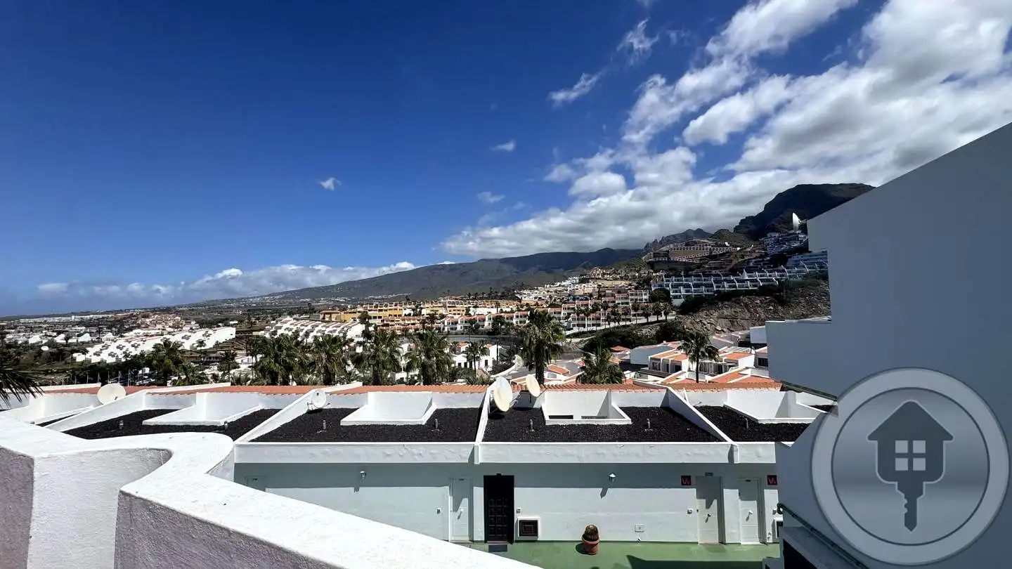 Vista exterior de Estudio de alquiler en Adeje con Terraza