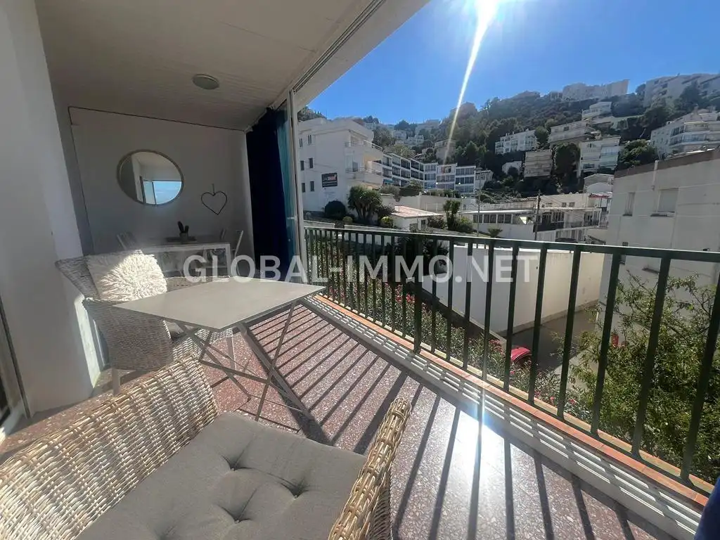 Apartments for sale in Carrer Llobregat, Almadrava - Canyelles - Puig-Rom