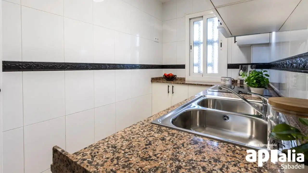 Cocina de Piso en venta en Sabadell con Calefacción y Parquet