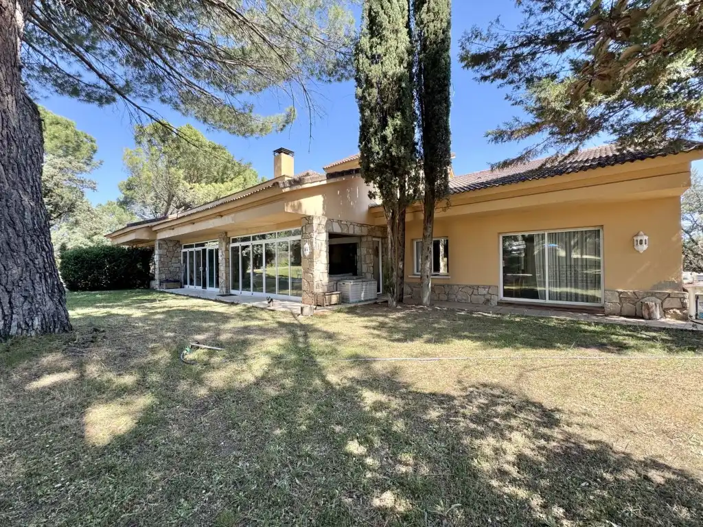 Vista exterior de Casa o xalet en venda en Ciudalcampo
