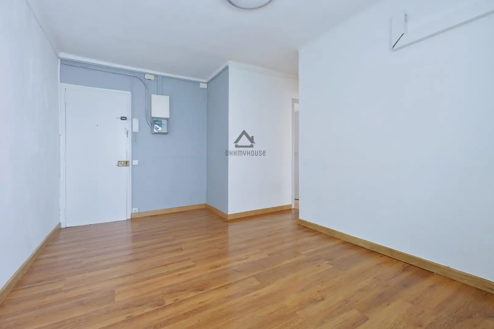 Habitación de Piso en venta en Barcelona con Balcón