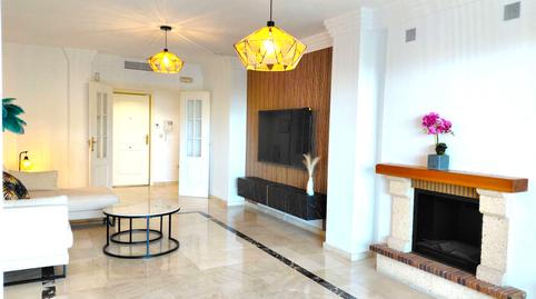 Photo 3 of Flat for sale in Avenida de la Alcudia, 91, Bahía de Marbella, Málaga