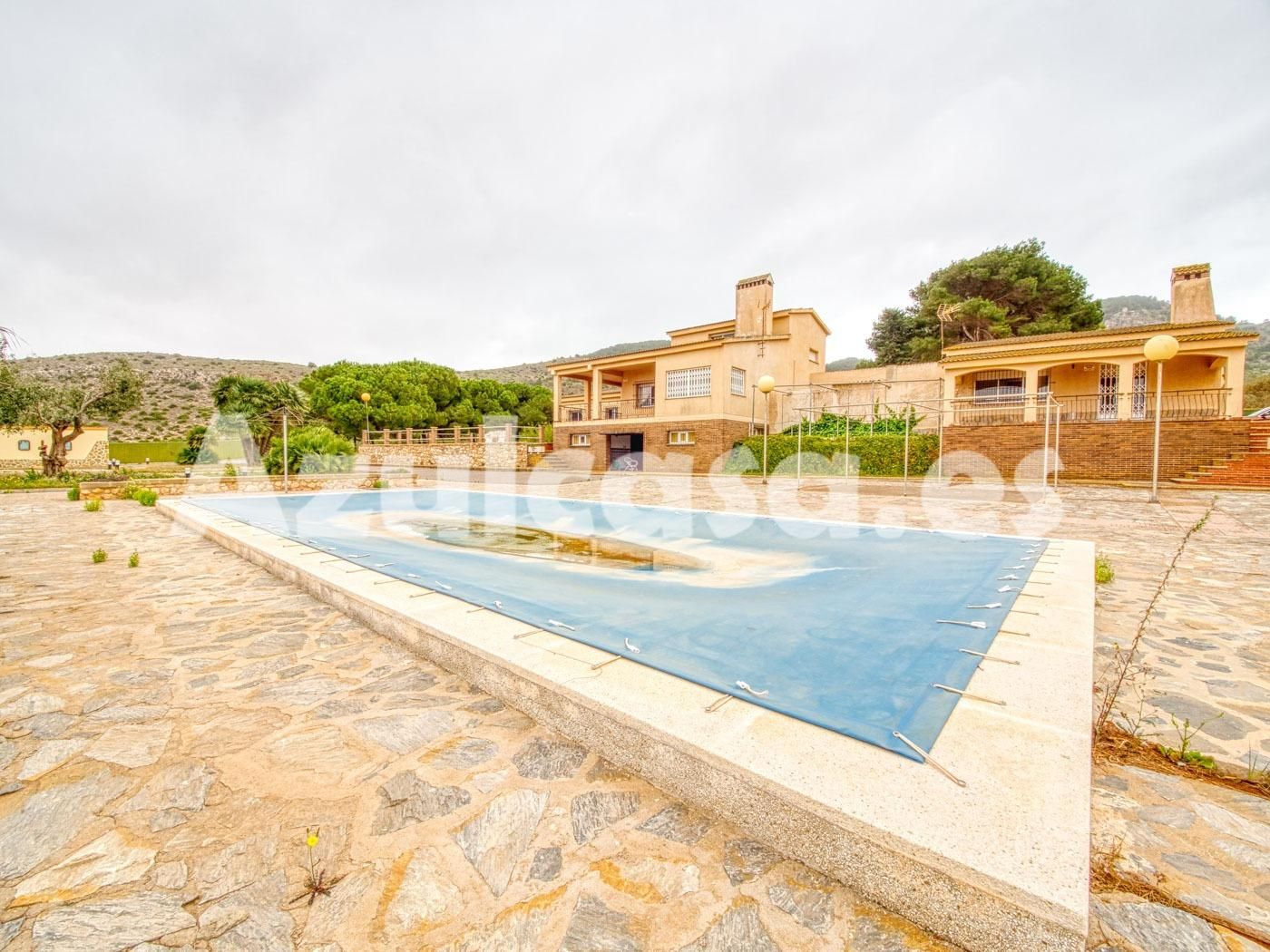 Vista exterior de Casa o xalet en venda en Cartagena amb Calefacció, Jardí privat i Terrassa