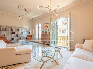 Wohnung mit Balkon zum Verkauf in Carrer de Balmes