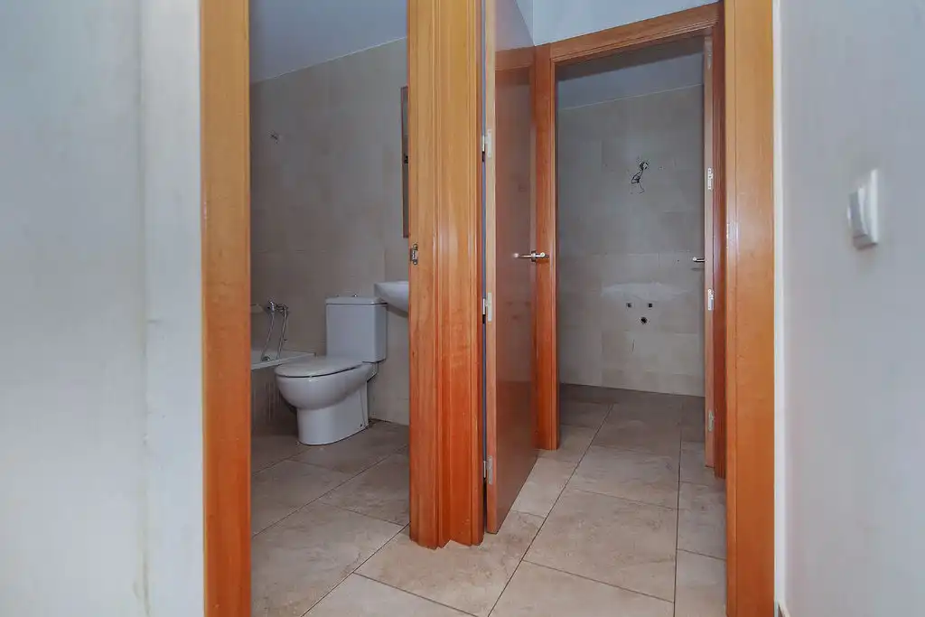 Bathroom of Flat for sale in Òdena