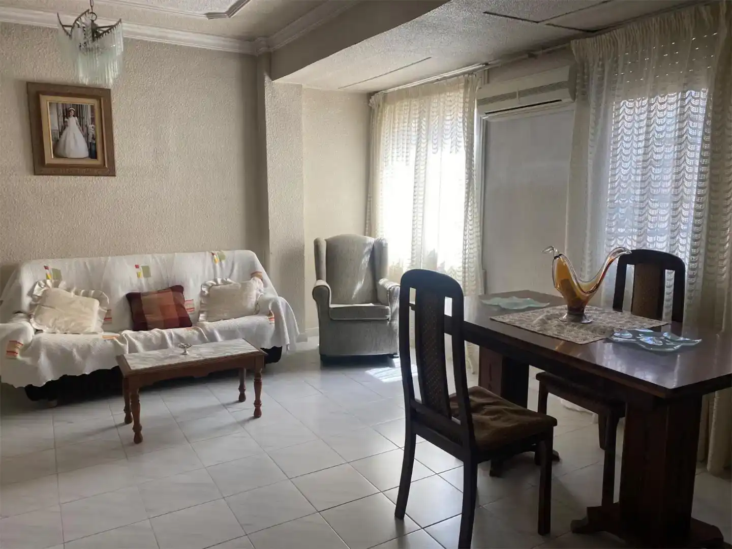 Sala de estar de Casa adosada en venta en Almoradí con Aire acondicionado y Balcón