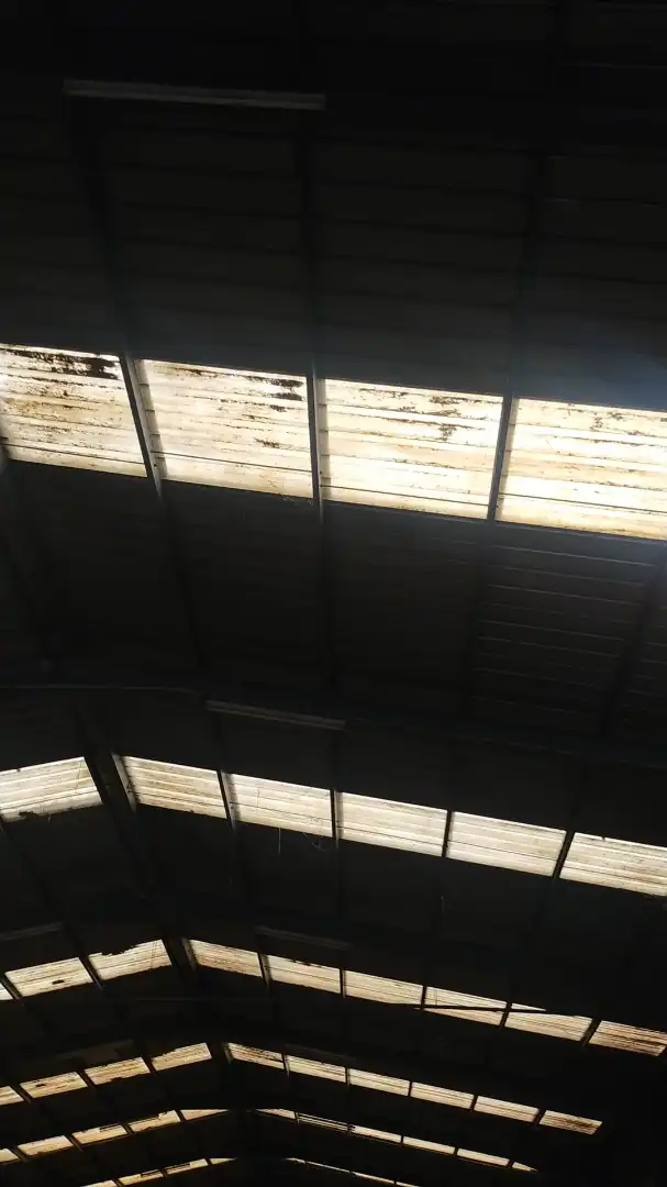 Vista exterior de Nau industrial de lloguer en Alcoy / Alcoi amb Calefacció i Alarma