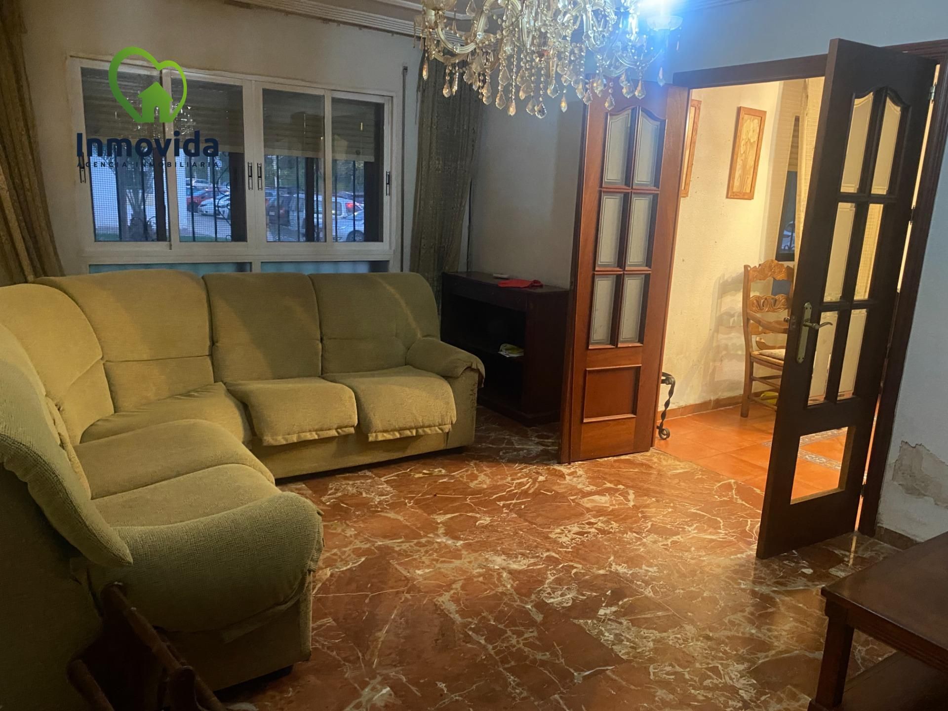 Sala d'estar de Pis en venda en  Córdoba Capital amb Terrassa i Alarma