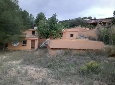 Villa zum Verkauf in Casinos