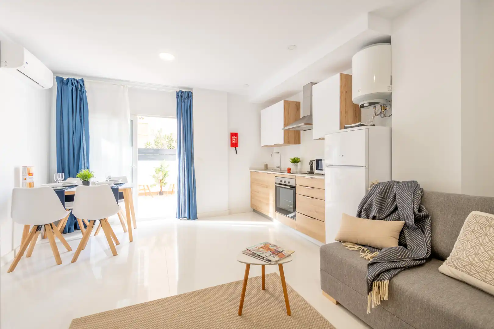 Kitchen of Buildings for sale in Santa Pola  with Alarm and Community pool