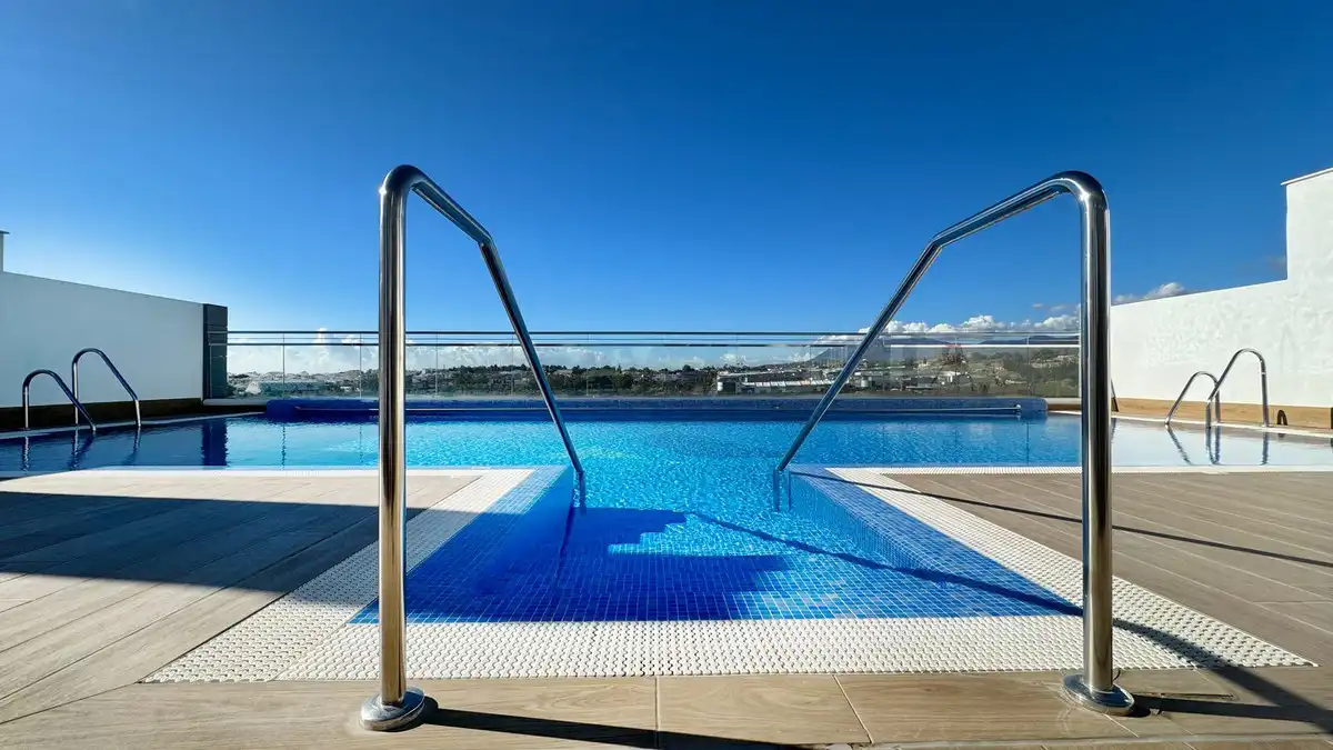 Apartment with pool for sale in Nueva Andalucía, imagen 16