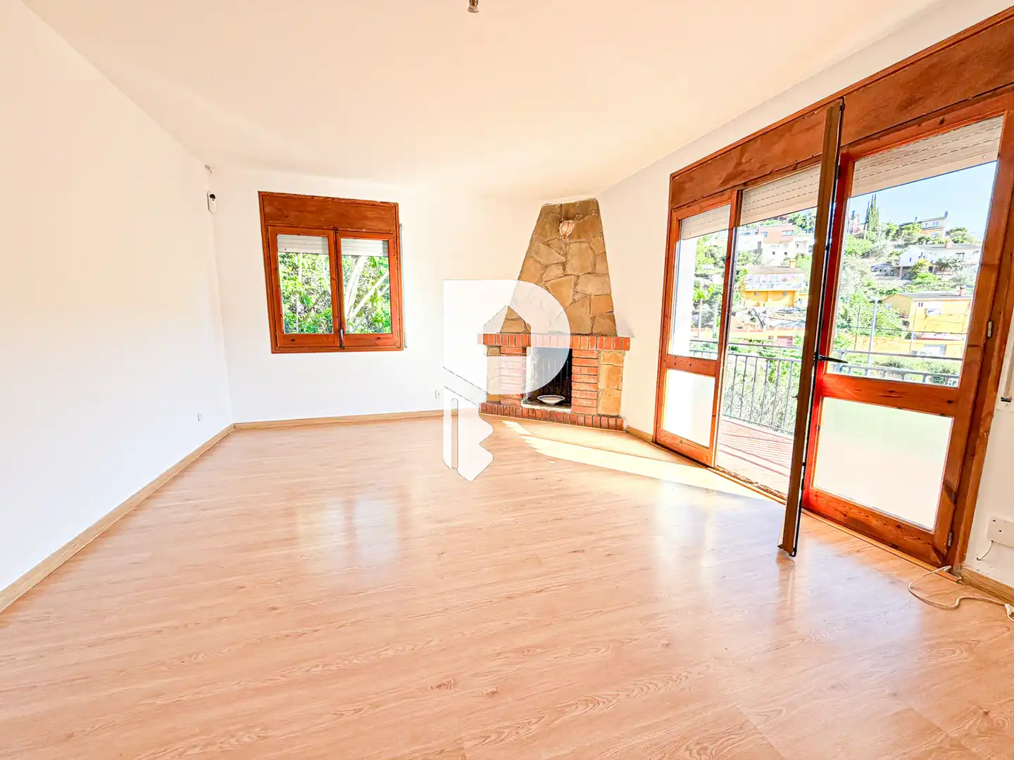 Living room of Houses for sale in Vallirana  with Air Conditioner, Heating and Private garden