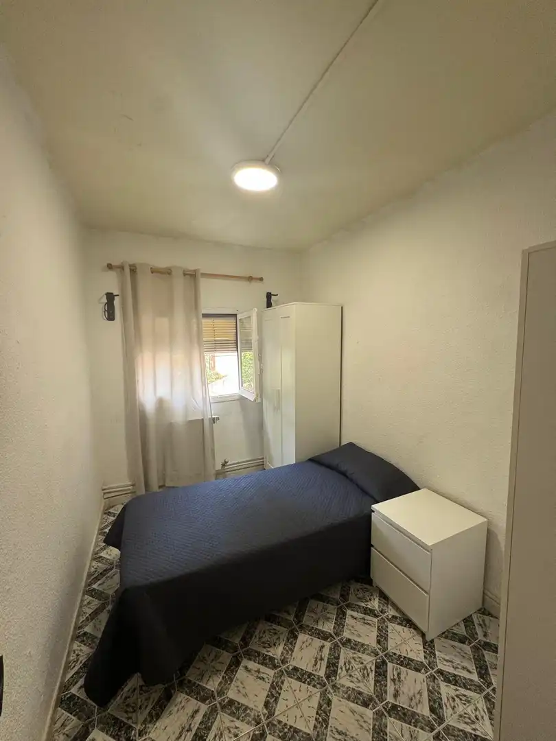 Flat for rent in CASABERMEJA, Palomeras Sureste