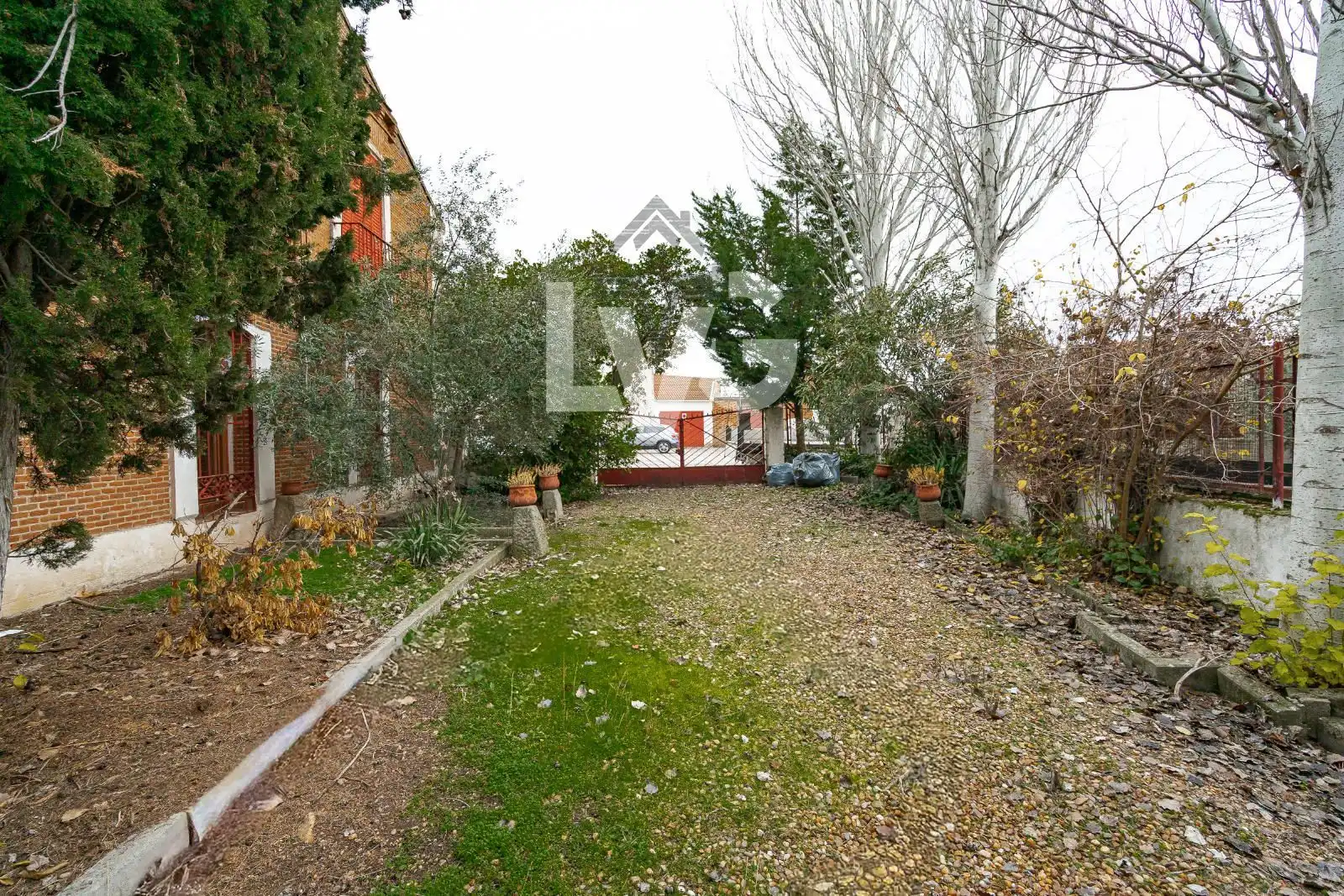 Haus oder Chalet zum Verkauf in Valdetorres de Jarama mit Heizung, Privatgarten und Terrasse