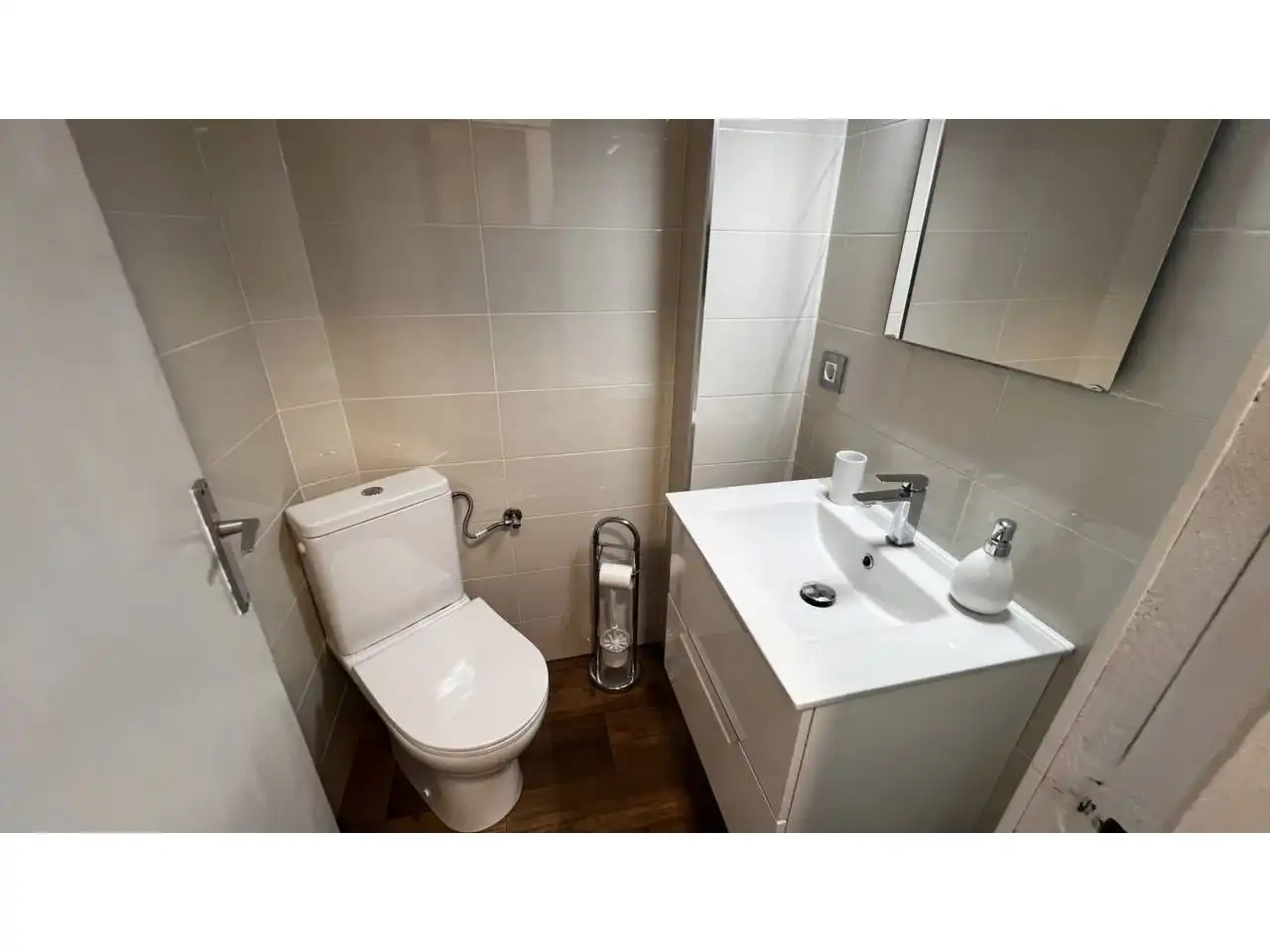 Bathroom of Flat for sale in Espinosa de los Monteros  with Heating, Terrace and Furnished