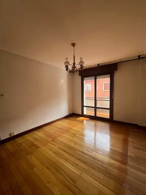 Habitación de Piso en venta en Santurtzi  con Balcón