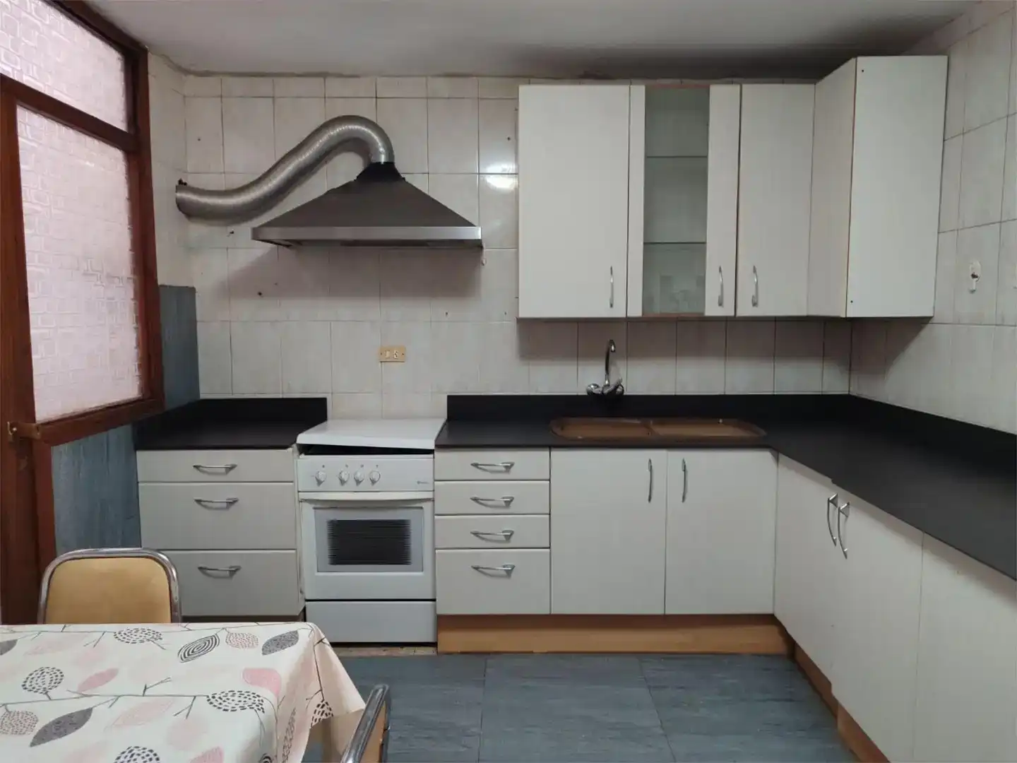 Cocina de Casa adosada en venta en Vilanova d'Alcolea