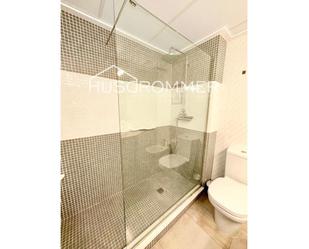 Bathroom of Flat to rent in Castellón de la Plana / Castelló de la Plana  with Air Conditioner and Furnished