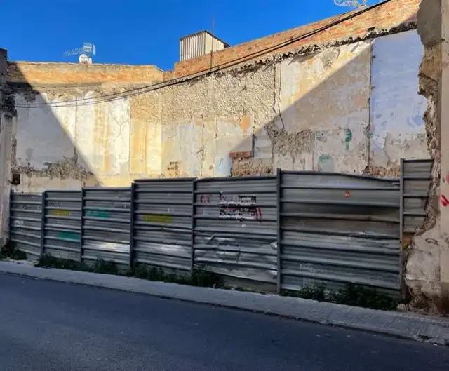 Terrenys i solars en venda a Centre Vila, imagen 2