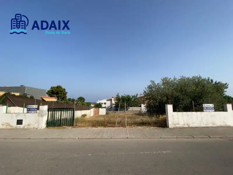 Vista exterior de Residencial en venda en Roda de Berà