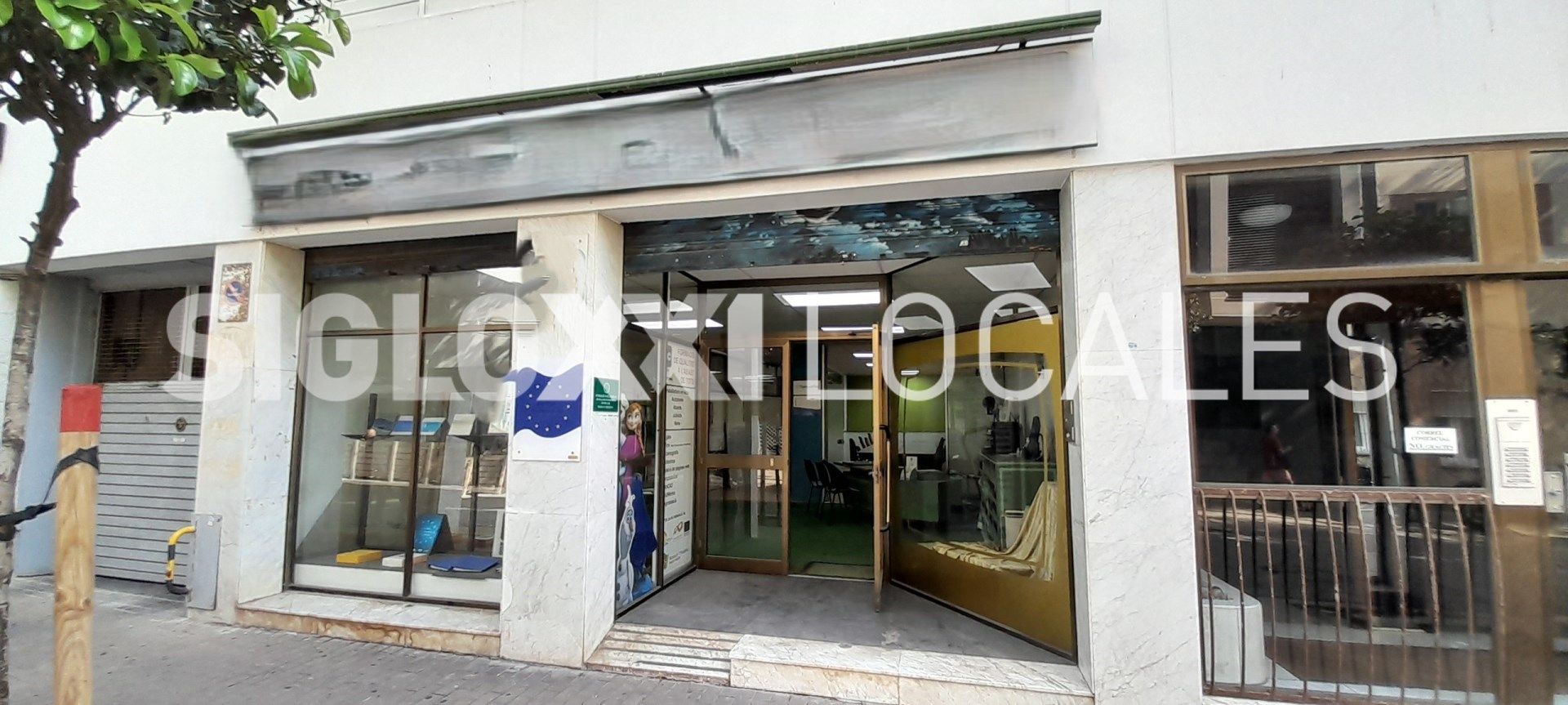 Premises for sale in Badalona