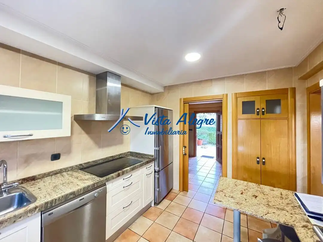Cocina de Casa o chalet en venta en San Vicente de la Sonsierra con Calefacción, Jardín privado y Terraza