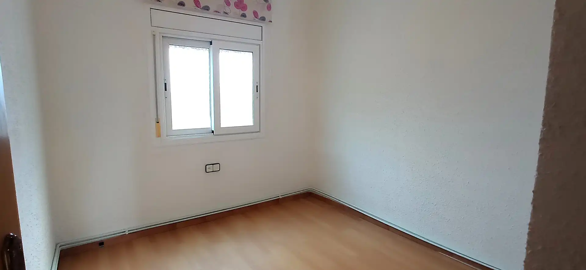 Dormitori de Casa o xalet en venda en Cerdanyola del Vallès amb Calefacció i Terrassa