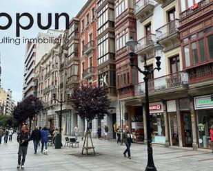 Vista exterior de Pis en venda en Gijón  amb Calefacció