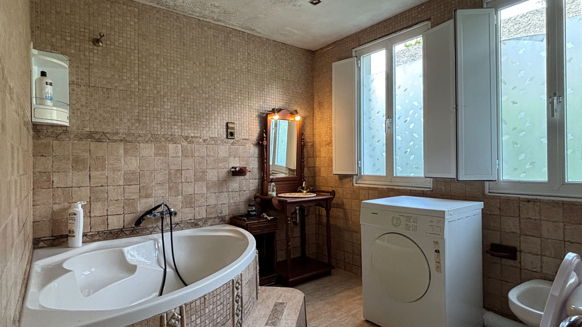 Bathroom of House or chalet for sale in Ferrol  with Private garden and Storage room