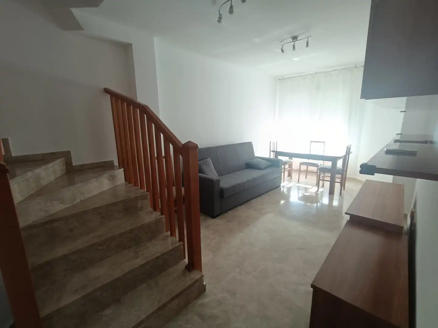 Sala d'estar de Dúplex en venda en Ciudad Real amb Aire condicionat, Calefacció i Piscina comunitària