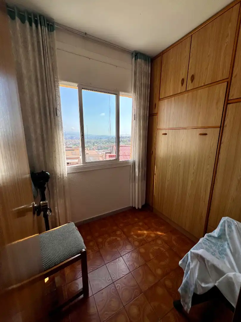 Bedroom of Flat for sale in Barcelona  with Air Conditioner, Heating and Furnished